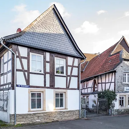 1 Apartment